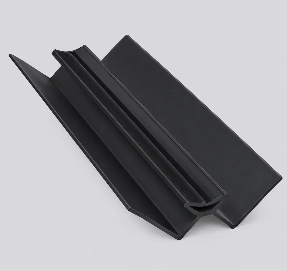 Internal Corner &mdash; Black